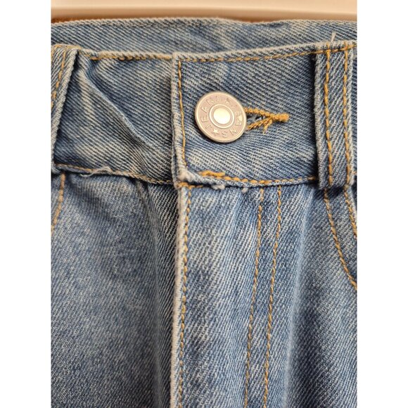 Light Wash Distressed Denim with Leopard 4T Kids all sizes - Picture 5 of 6